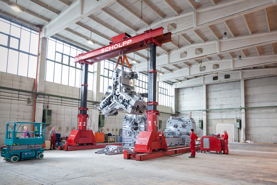 Montage et démontage de machines: l’efficacité en action dans l’industrie des biens d’équipement.